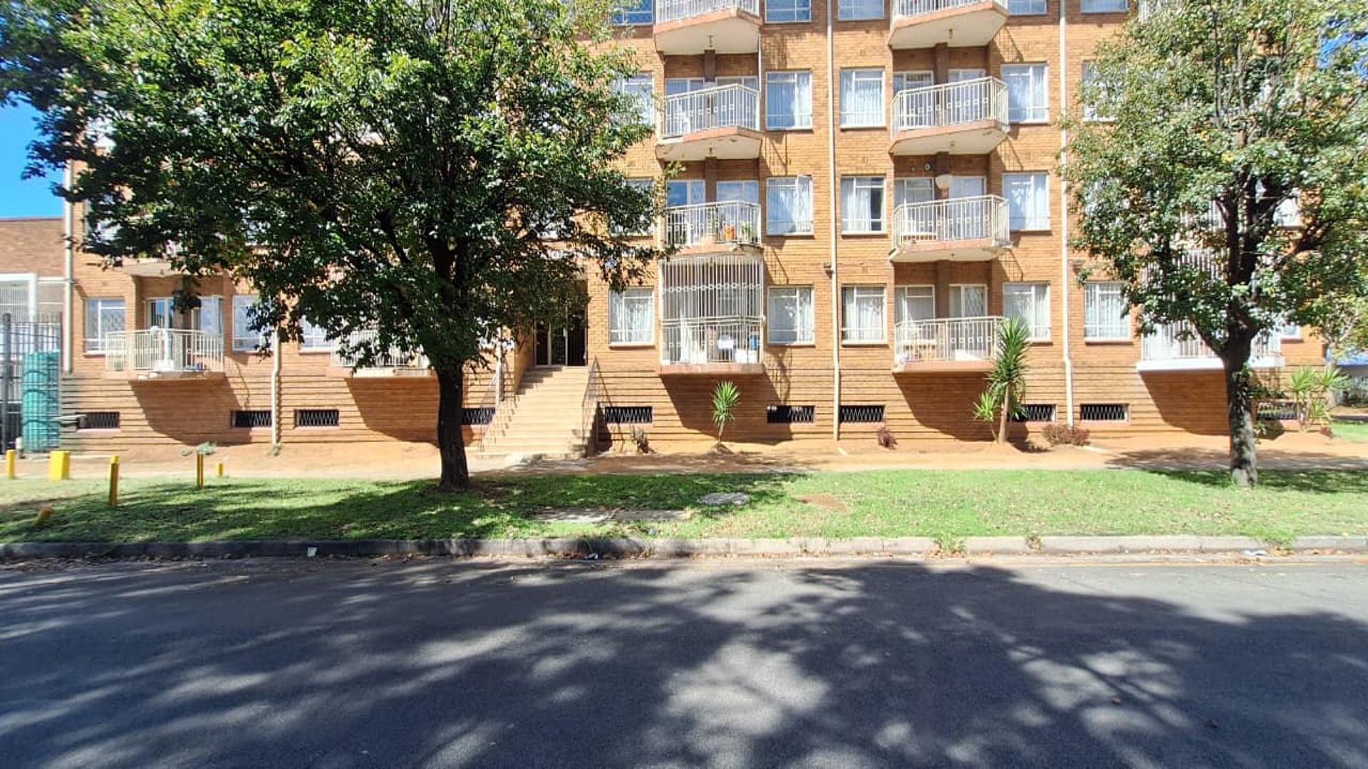 Front View of property in Benoni