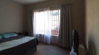 Bed Room 2 - 17 square meters of property in Wonderboom South