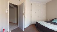 Bed Room 2 - 17 square meters of property in Wonderboom South