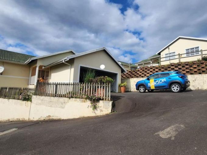 3 Bedroom Sectional Title for Sale For Sale in Mount Edgecombe  - MR703368