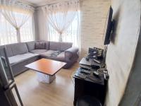  of property in Dawn Park