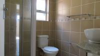 Bathroom 1 - 5 square meters of property in Pomona