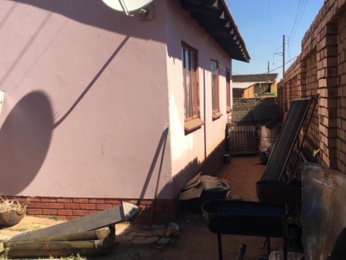 3 Bedroom House for Sale For Sale in Mabopane - MR703444