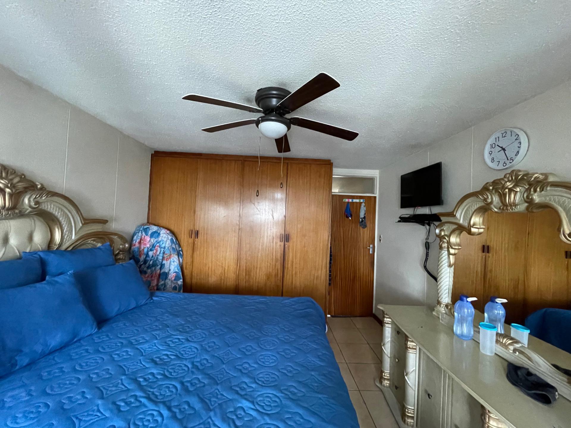  of property in Sunnyside