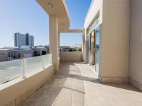  of property in Bloubergstrand