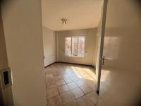  of property in Die Hoewes