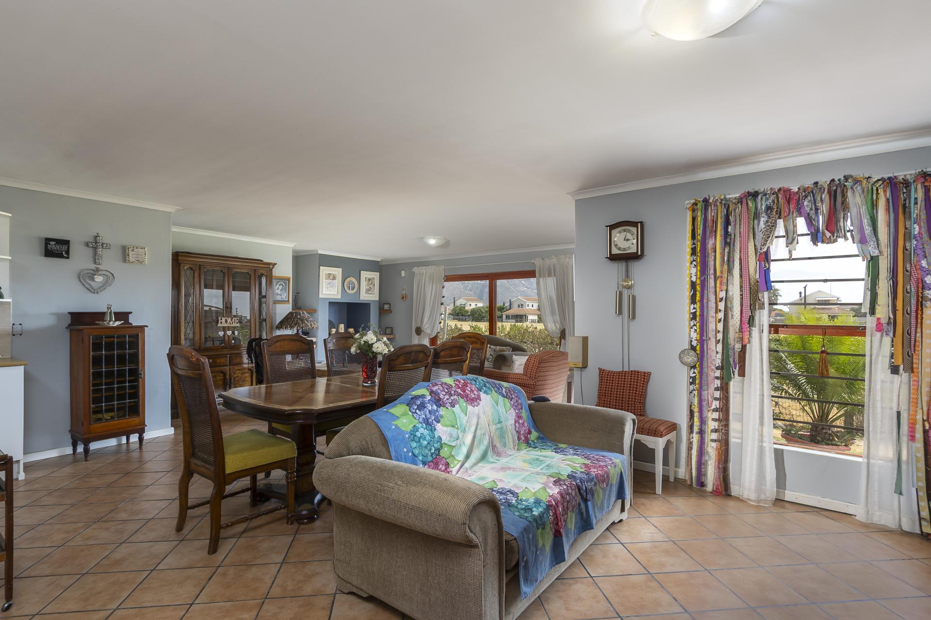  of property in Gordons Bay