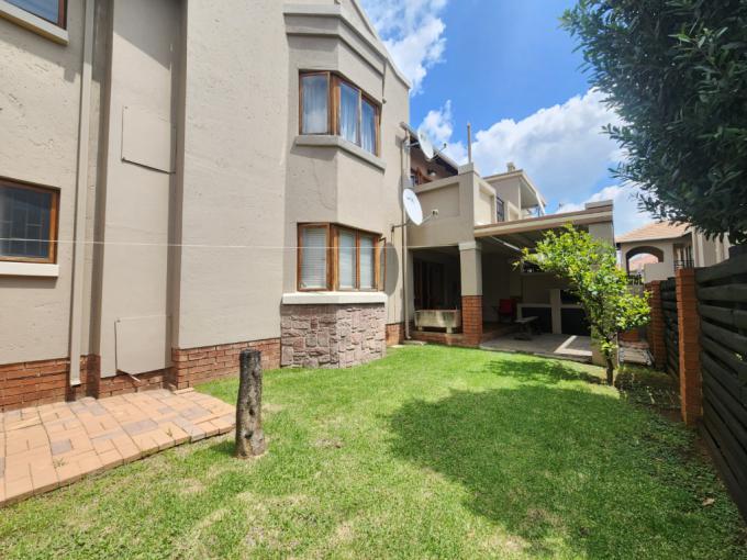 2 Bedroom Apartment for Sale For Sale in Meyersdal - MR703564