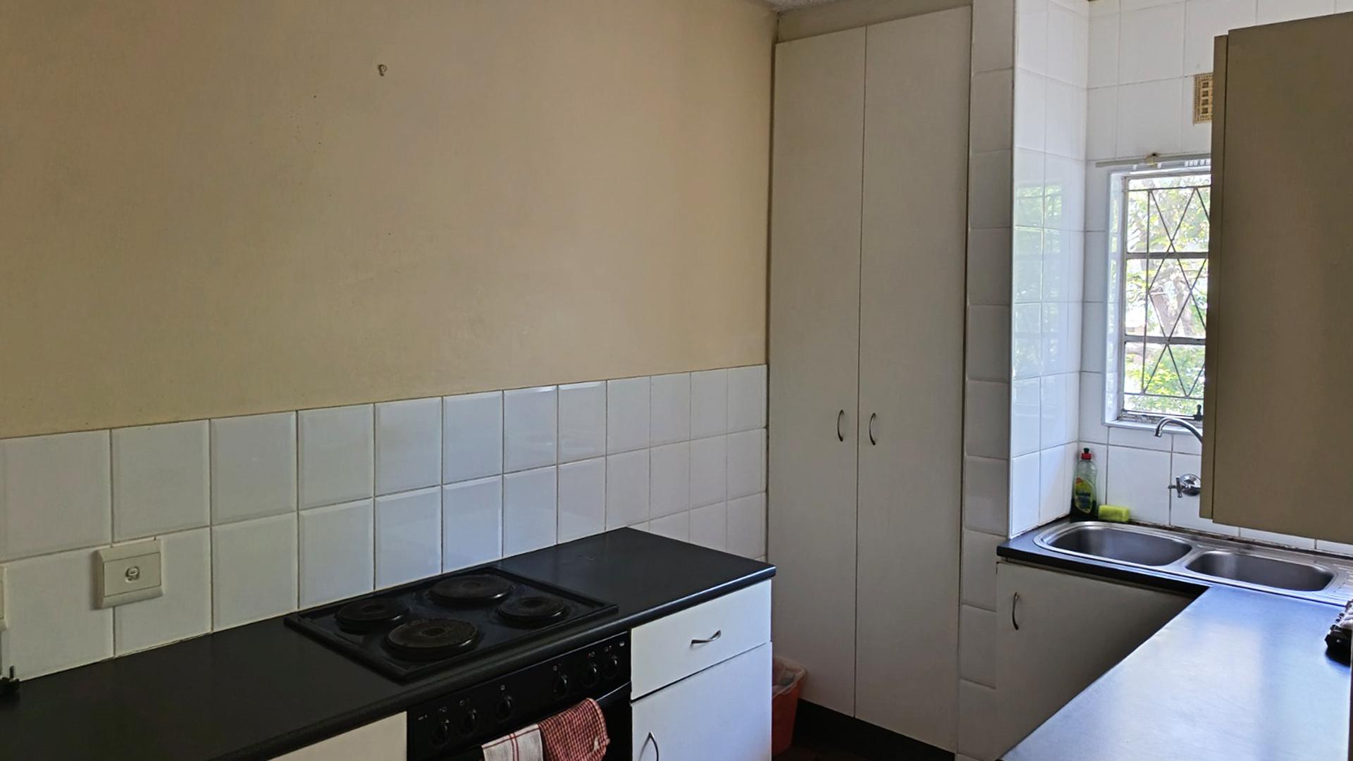 Kitchen of property in St Georges Park