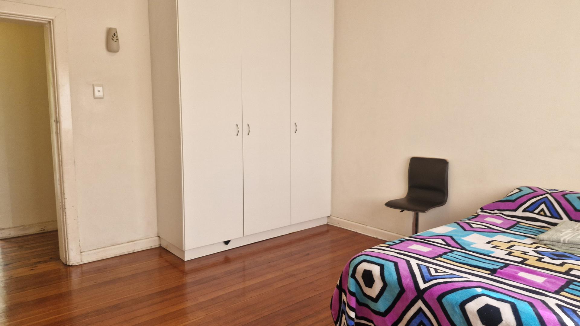 Bed Room 1 of property in St Georges Park
