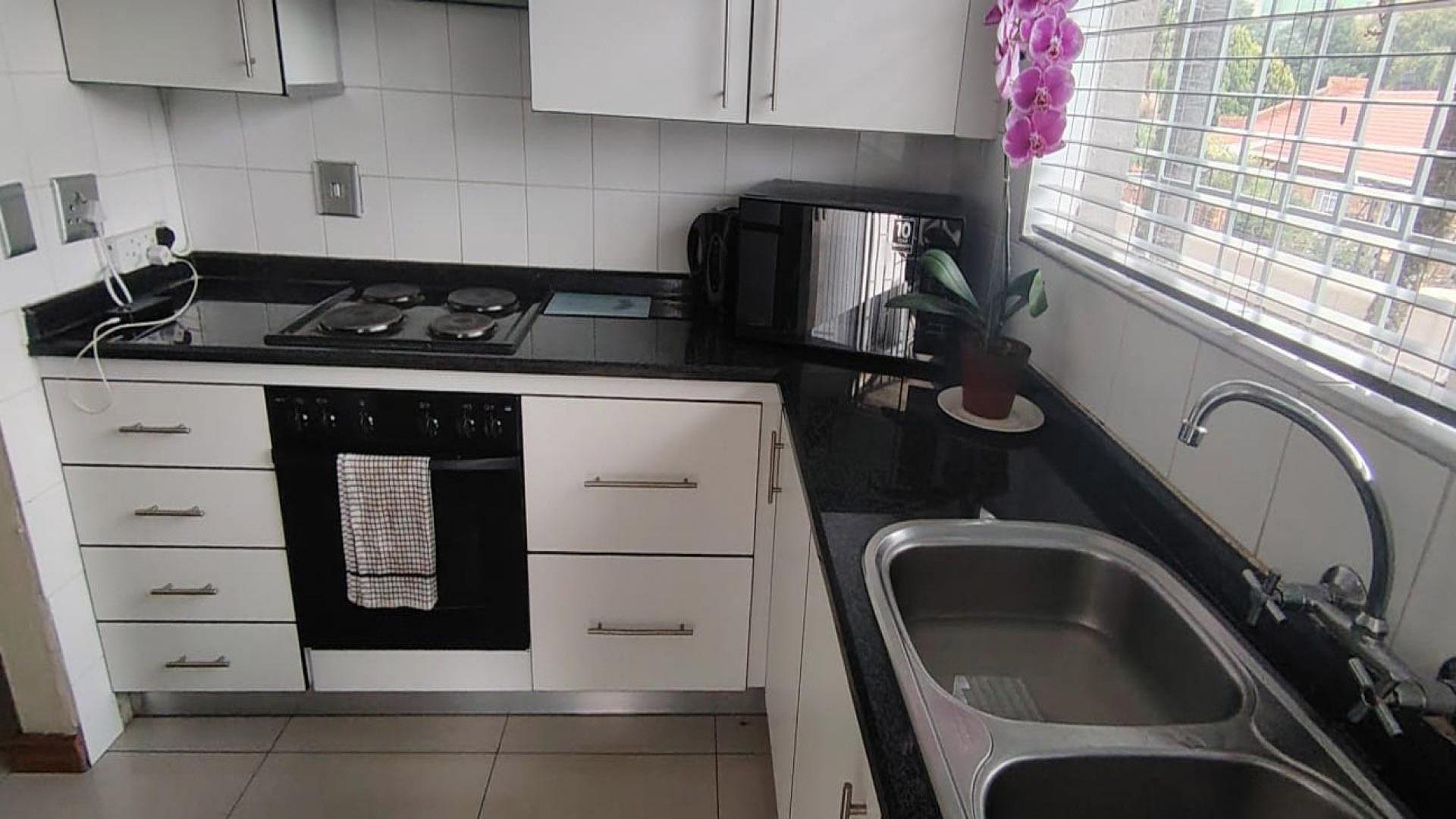 Kitchen of property in Weltevreden Park