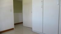 Bed Room 1 - 10 square meters of property in Weltevreden Park
