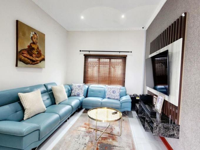 3 Bedroom Sectional Title for Sale For Sale in Mount Edgecombe  - MR703619