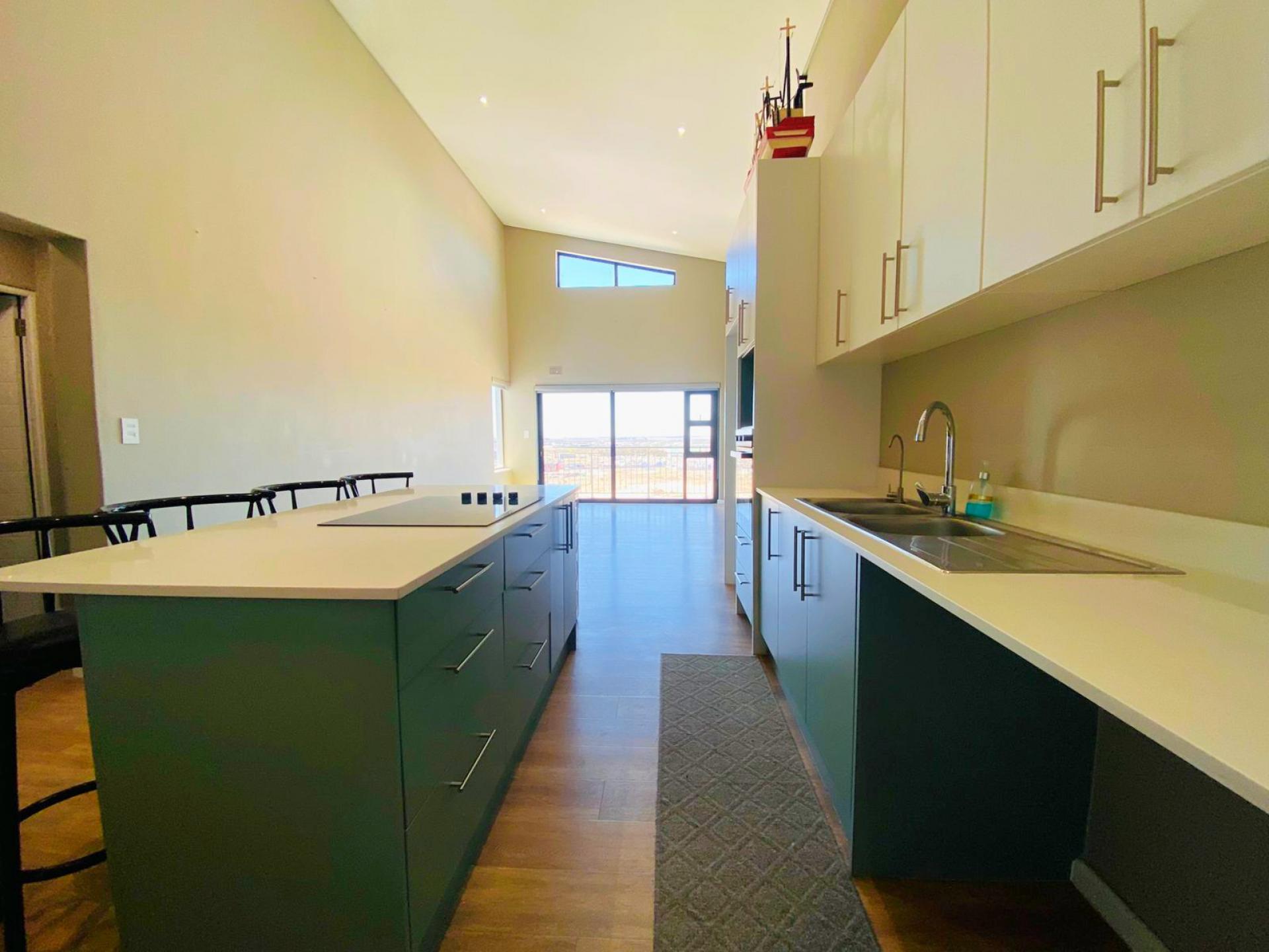  of property in Olifantskop