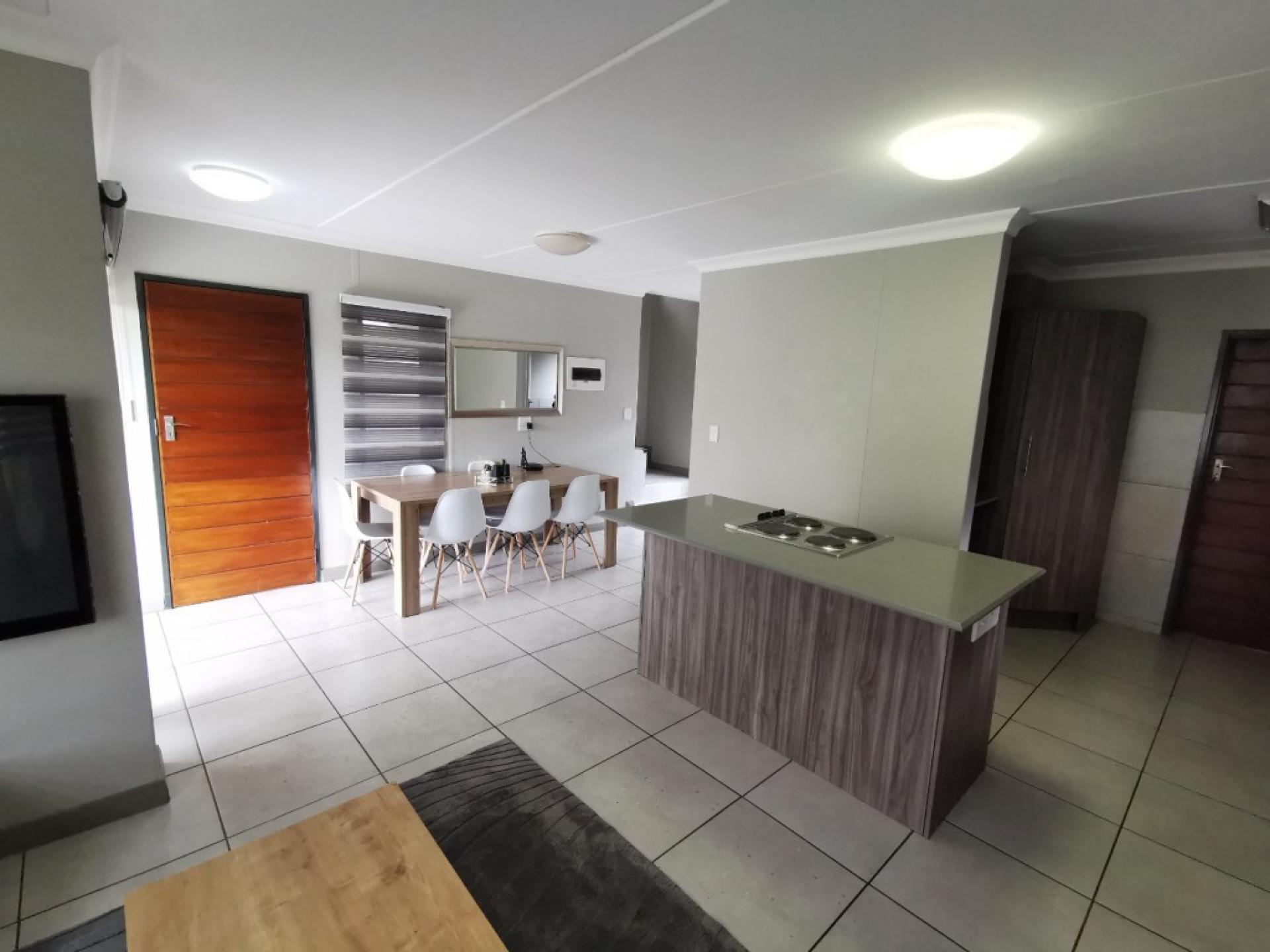  of property in Derdepoortpark