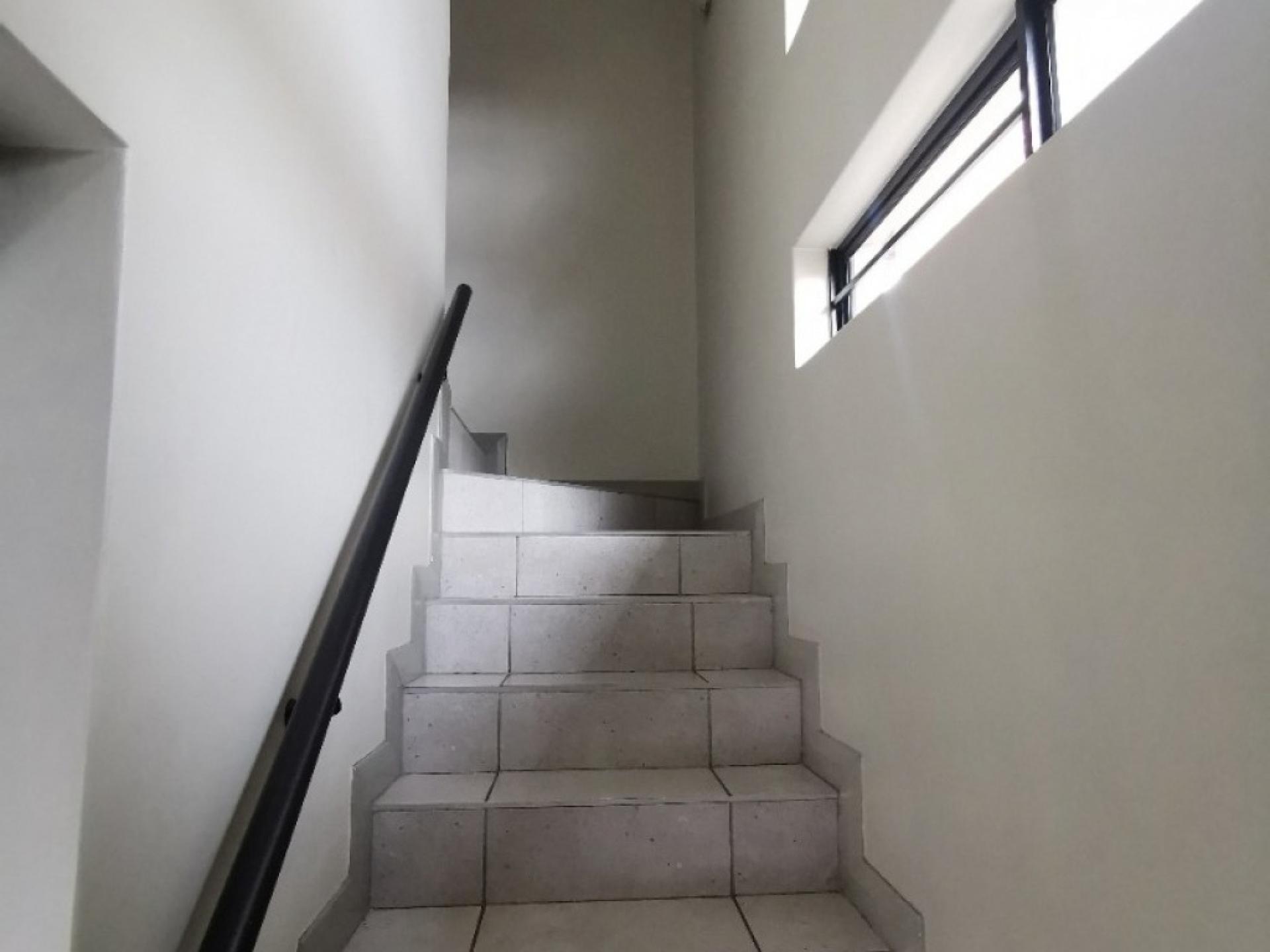  of property in Derdepoortpark