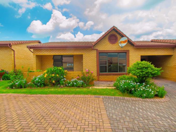 2 Bedroom Simplex for Sale For Sale in Wilropark - MR703650