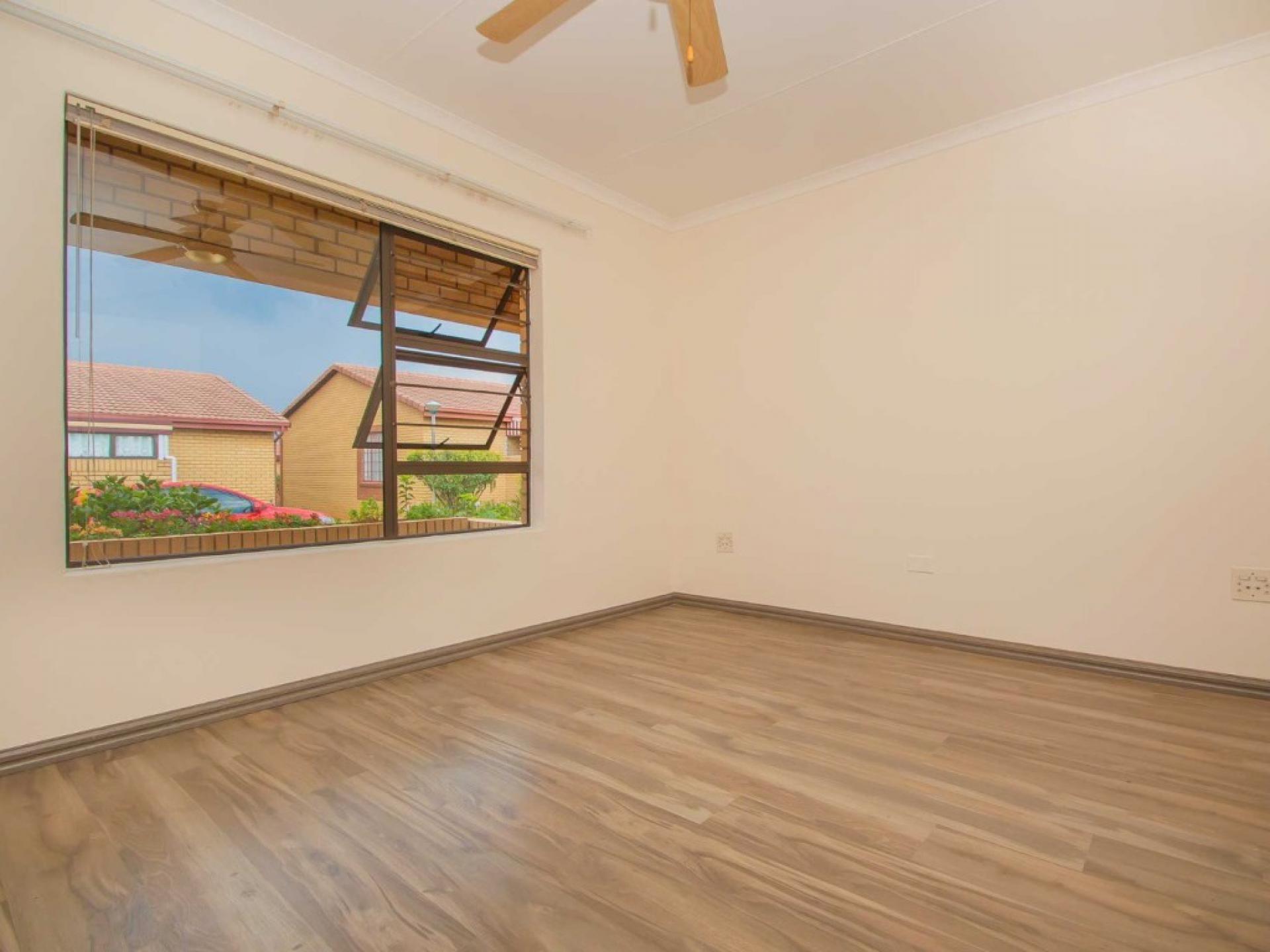  of property in Wilropark