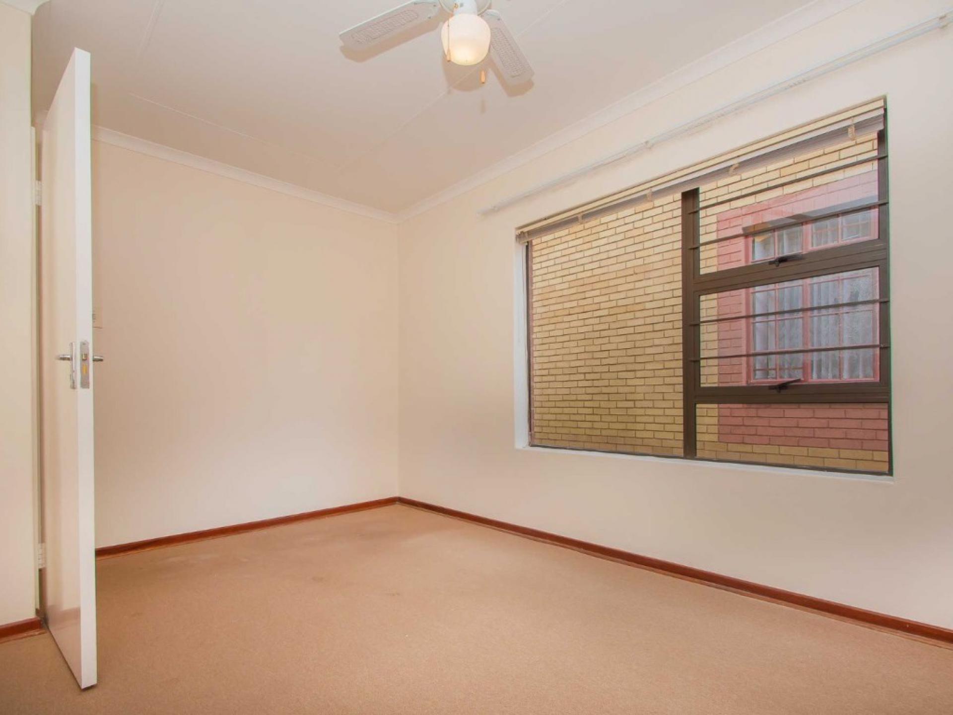  of property in Wilropark