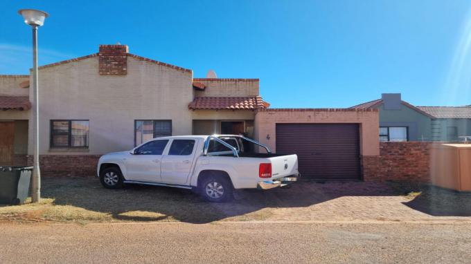 3 Bedroom Freehold Residence for Sale For Sale in Kathu - Private Sale - MR703663