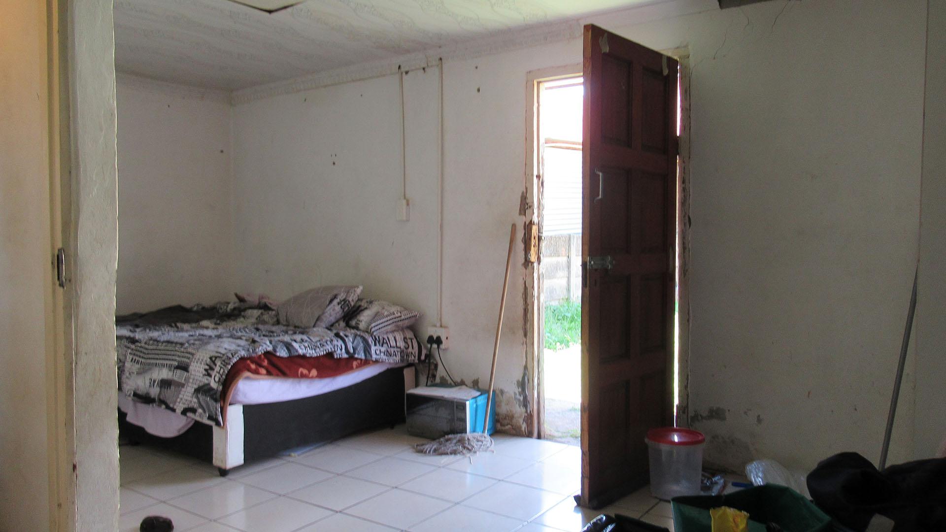 Kitchen - 24 square meters of property in Modder East