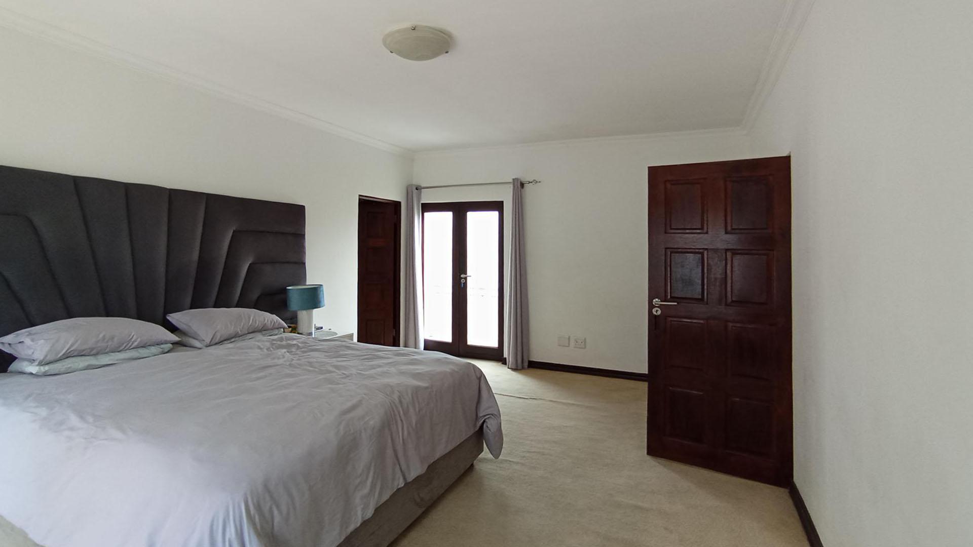 Main Bedroom - 31 square meters of property in Celtisdal
