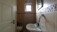 Guest Toilet - 2 square meters of property in Celtisdal