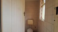 Bathroom 3+ - 3 square meters of property in Rynfield