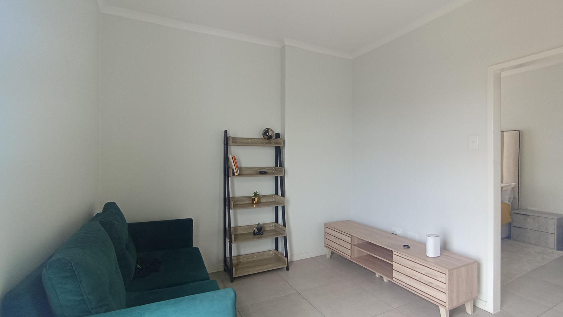 Spaces - 25 square meters of property in Erand Gardens