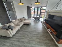  of property in Bassonia