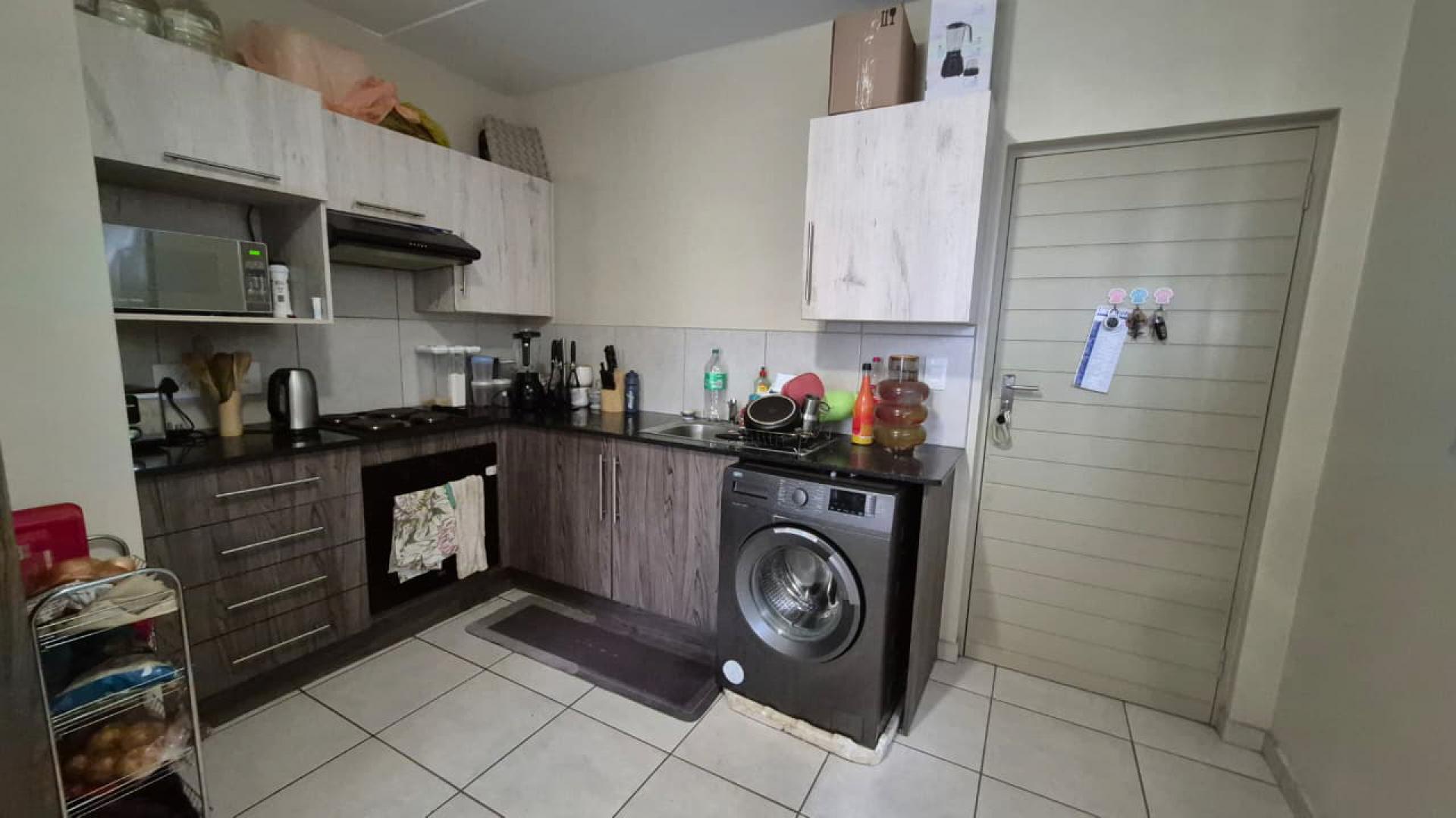 Kitchen of property in Kameeldrift