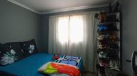Bed Room 1 - 9 square meters of property in Soshanguve East