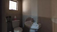 Bathroom 3+