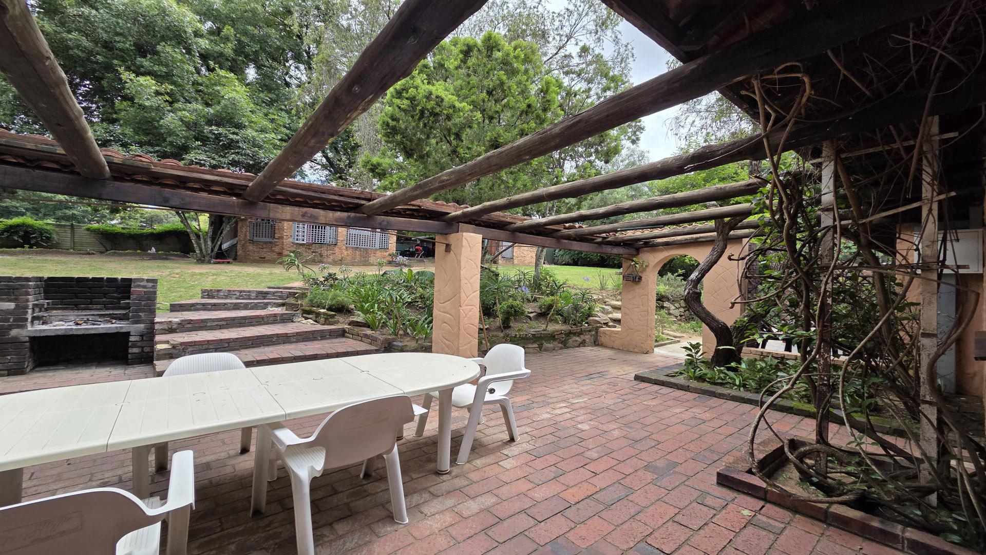 Braai Area of property in Ferndale - JHB