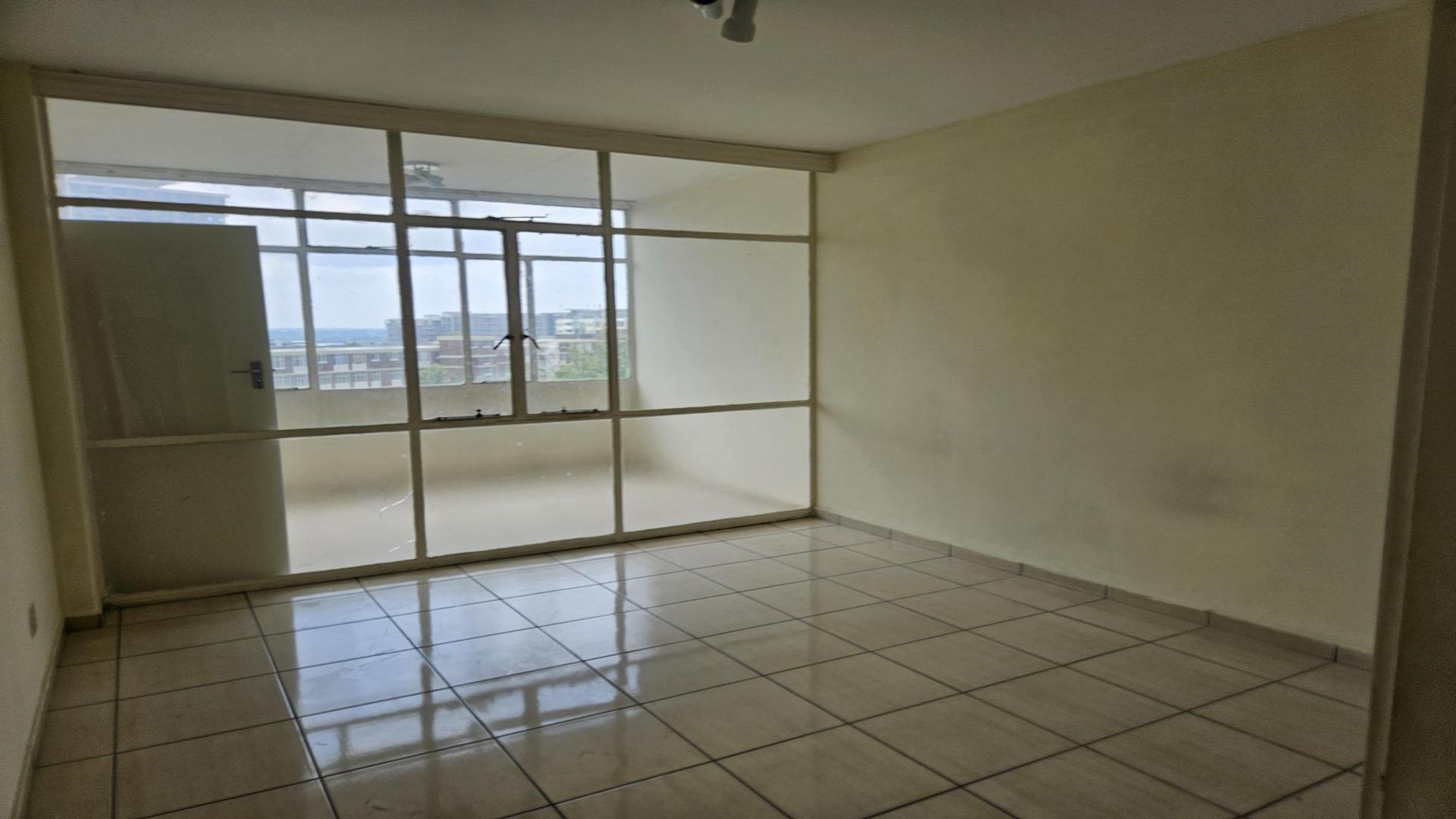 Spaces of property in Bedford Gardens