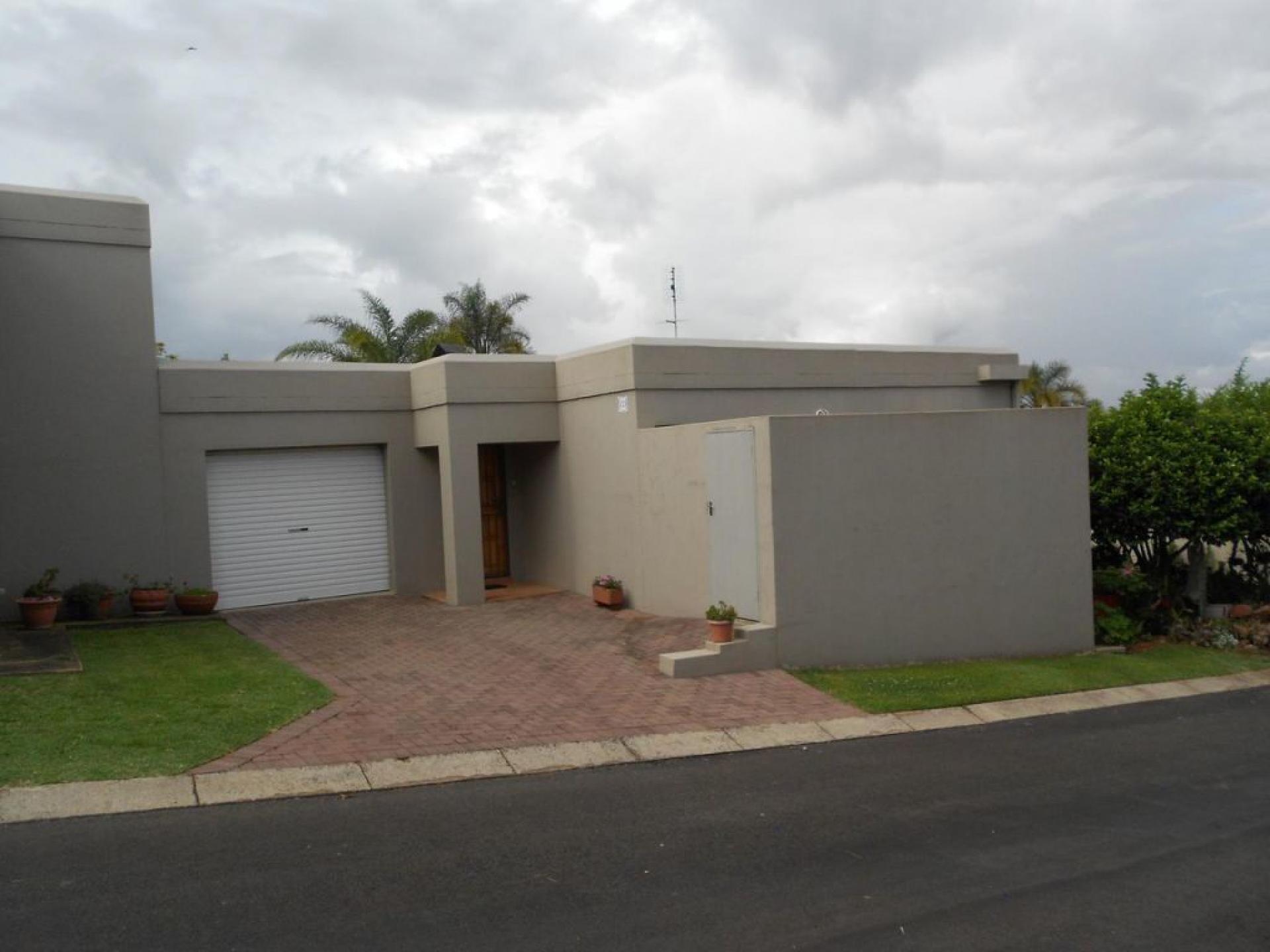  of property in Rietvalleirand