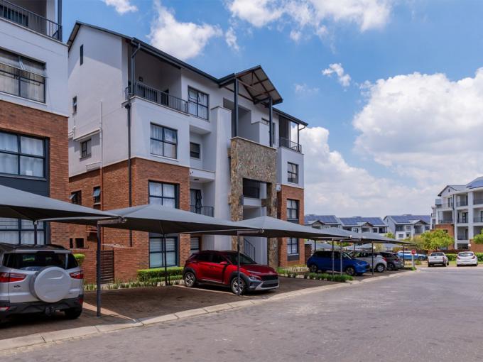 2 Bedroom Apartment for Sale For Sale in Linbro Park A.H. - MR703829