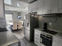  of property in Evans Park