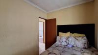 Main Bedroom - 13 square meters of property in Payneville