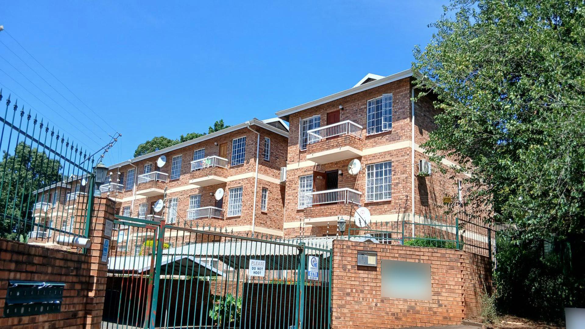 Front View of property in Clarendon