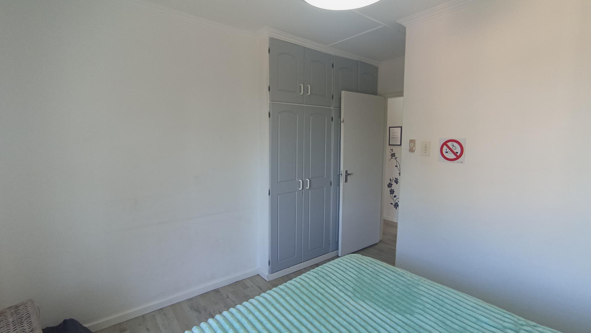 Bed Room 2 - 12 square meters of property in Clarendon
