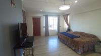 Lounges - 24 square meters of property in Clarendon