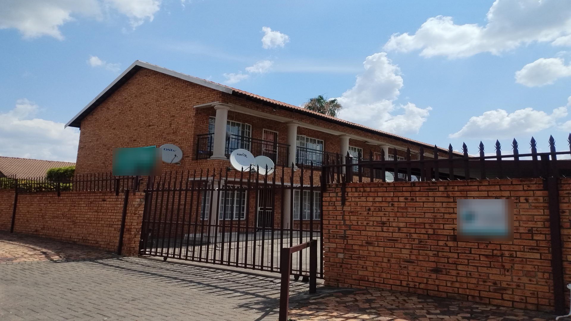 Front View of property in Rustenburg
