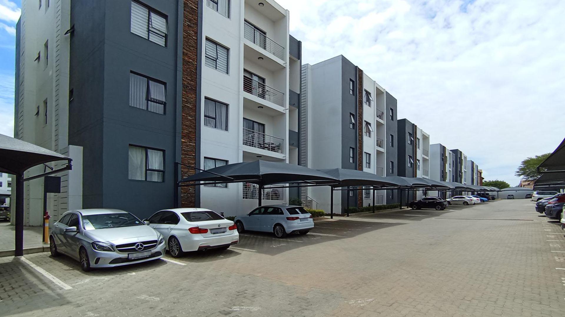 Front View of property in Erand Gardens