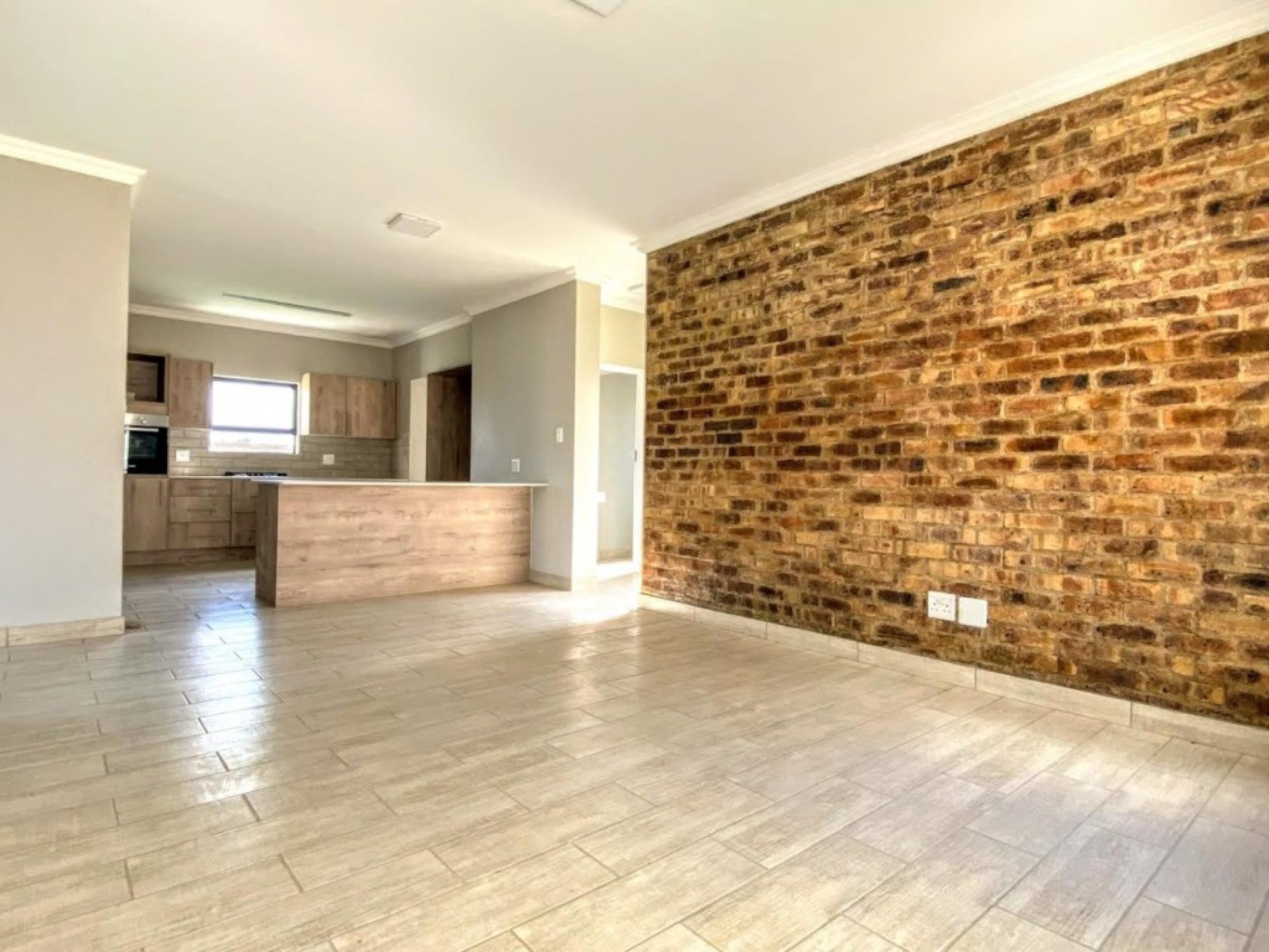  of property in Derdepoortpark