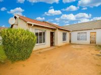 2 Bedroom 1 Bathroom House for Sale for sale in Protea Glen