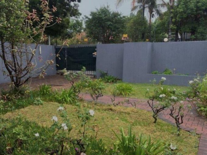 4 Bedroom House for Sale For Sale in Eastwood - MR703985