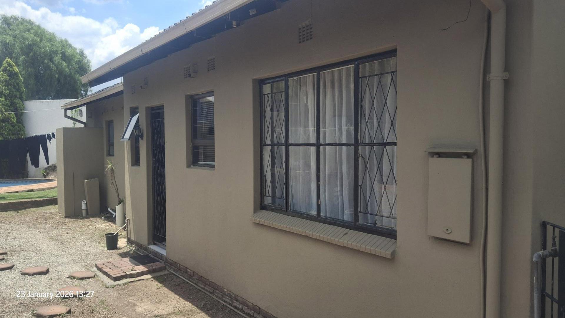 Backyard of property in Illiondale