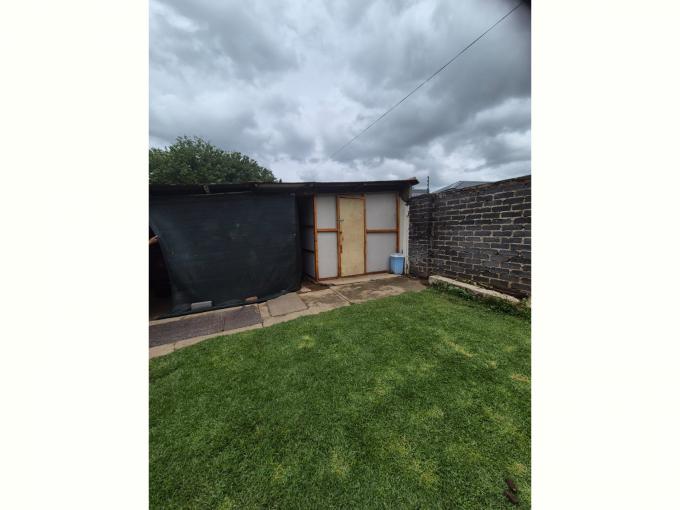 3 Bedroom House for Sale For Sale in Volksrust - MR704036