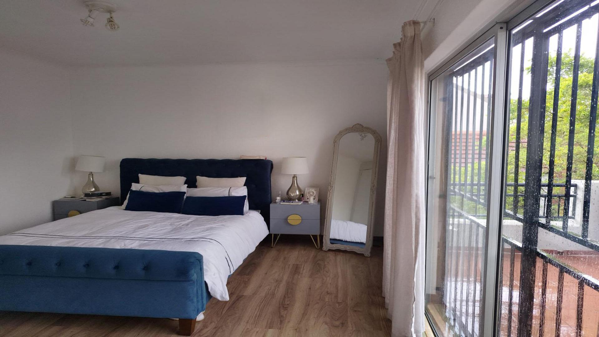 Bed Room 1 of property in Randburg